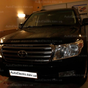 Установка ксенона в противотуманки, ближний и дальний свет на Toyota LC200